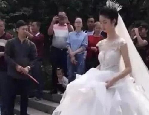 佛山新娘吃瓜事件,一场婚礼上的意外争议