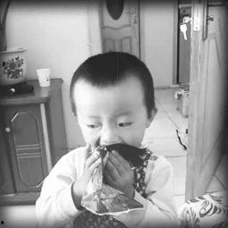 小外甥吃瓜,小外甥的夏日吃瓜趣事